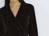 Блузка из жатого бархата с поясом, Коричневый