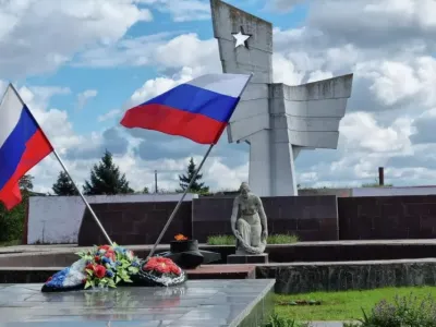 Жители ДНР и ЛНР поддержали вхождение в состав России