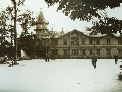 Здание заводоуправления (деревянное)