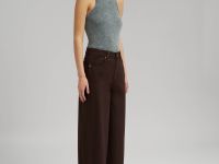 Джинсы женские