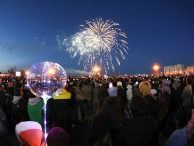 Фото и видео: праздничный фейерверк в честь 80-летия Великой Победы