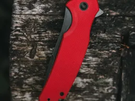 Складной нож Mr.Blade Hellcat Mini blackwash, сталь VG-10, рукоять Red G10