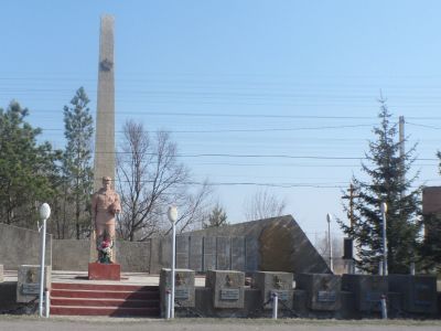 Обелиск в честь земляков, погибших в годы Великой Отечественной войны