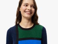Женский свитер Lacoste