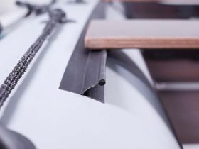 Лодка ПВХ КИТТ БОАТС 390 Пайол