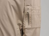 Куртка-бомбер на молнии