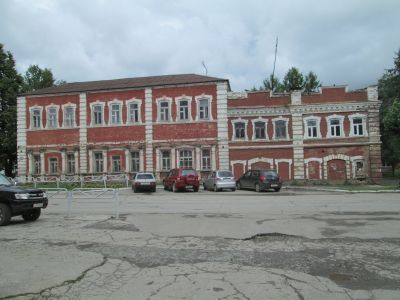 Дом купцов Шиловых с торговыми лавками