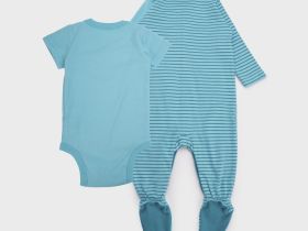 Комплект детский трикотажный для мальчиков: боди, комбинезон, нагрудник, чепчик