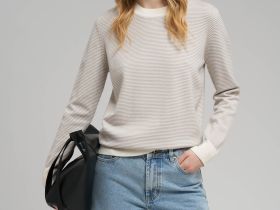 Джемпер полуприлегающего кроя с хлопком