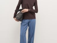 Базовая женская водолазка с высокой горловиной