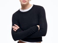 Чёрный лонгслив Глория Джинс