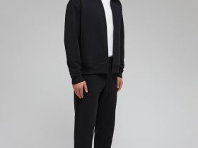 Толстовка на молнии с воротником-стойкой