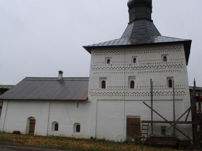 Глухая или Котельная башня с воскобойной палаткой