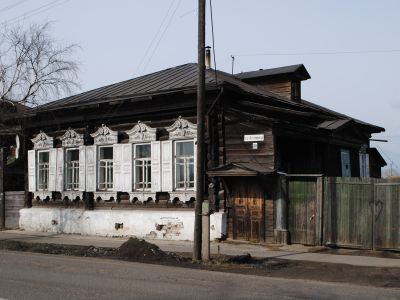 Жилое здание (дер.)