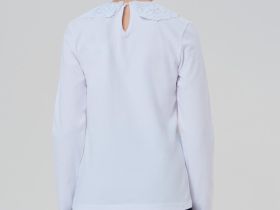 Трикотажная блузка с бантом