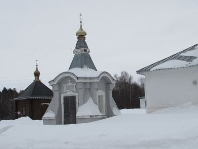 Киворий над усыпальницей Кожина П.П. (Никольский монастырь)