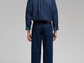 Джинсы прямого кроя