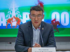 В Якутске презентовали медали и экипировку Игр Манчаары