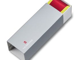 Нож перочинный Victorinox RescueTool One Hand, сталь X50CrMoV15, рукоять нейлон, жёлтый