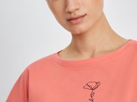 Футболка с круглым вырезом