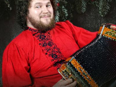 Михаил Коломыцев. Новогодняя гармонь