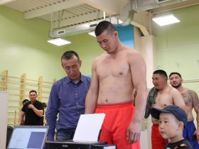 Звезды мирового мас-рестлинга сразятся в турнире в Амге