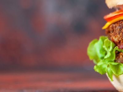 McDonald’s выпустил гель для душа со вкусом «Биг Мака» (но пахнет он огурцом)