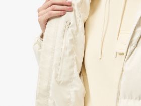 Женский короткий пуховик Lacoste