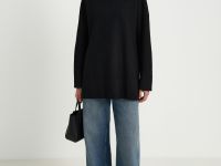 Оверсайз джемпер из шерсти