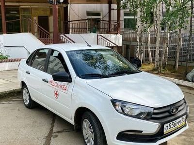 В Мирнинскую центральную районную больницу поступил новый автомобиль