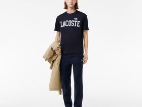 Мужская футболка Lacoste из хлопка с контрастным значком