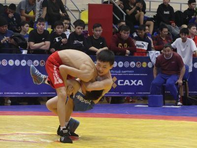 Более 170 юных хапсагаистов собрал турнир памяти Василия Ильина в Якутии