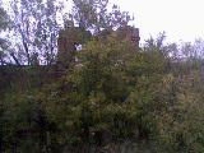 Корпус конюшен с манежем