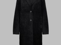 Однобортное пальто из вязаного трикотажа