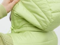 Утепленная куртка с вязаными рукавами