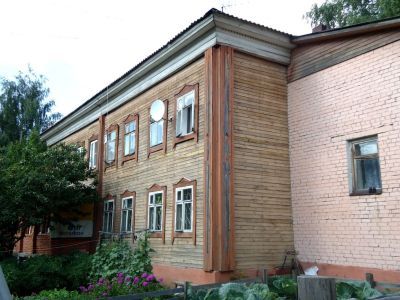 Постройка монастырская