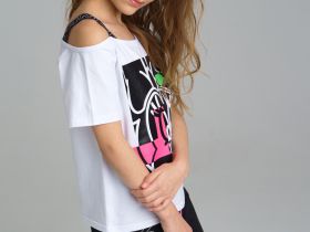 Комплект для девочки: футболка, шорты