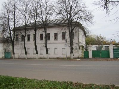 Ворота и ограда дома