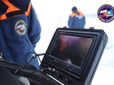 Собаки помогли спасти якутянина со сломавшимся снегоходом