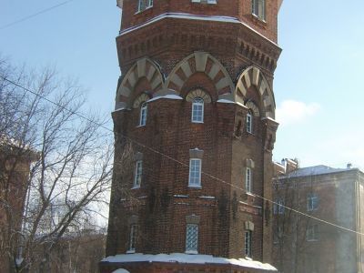 Городская водонапорная башня