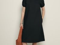 Платье А-силуэта с коротким рукавом