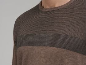 Джемпер полуприлегающего кроя с шерстью