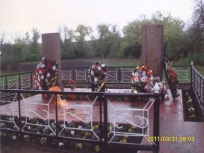 Братская могила воинов, погибших в 1943 г.