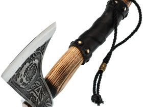 Топор Медведь Велес, кулачный