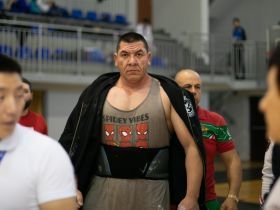 Мануэль Ангулу, Чили: Приглашаю всех друзей в Сантьяго!