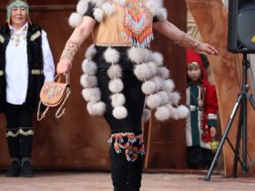 Показ национальной одежды состоялся на Ысыахе Олонхо