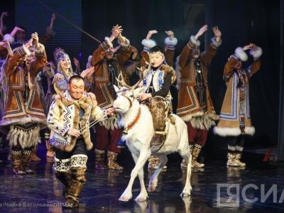 В Якутии открыли первый международный чемпионат по традиционному оленеводству