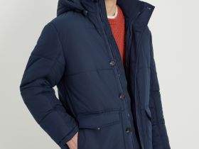 Полупальто утепленное с воротником-стойкой