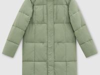 Пальто утепленное с капюшоном