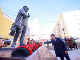 Ирина Гоголева получила премию главы Якутии имени Николая Кондакова